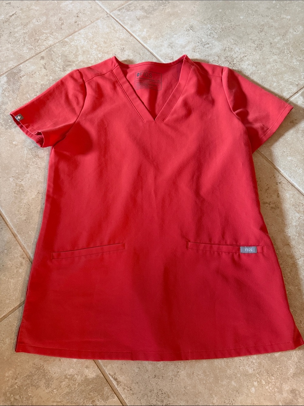 Figs Scrub Top - Picture 2 of 6